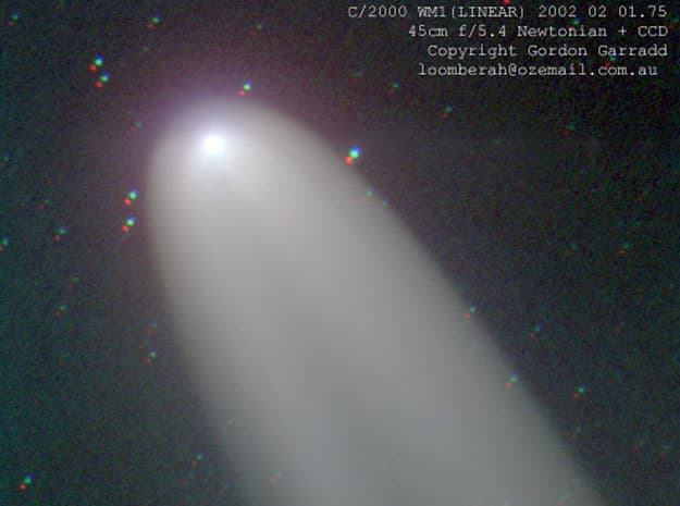 Comet LINEAR (WM1) Shines in the South