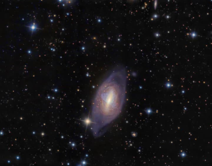 Polar Ring Galaxy NGC 2685