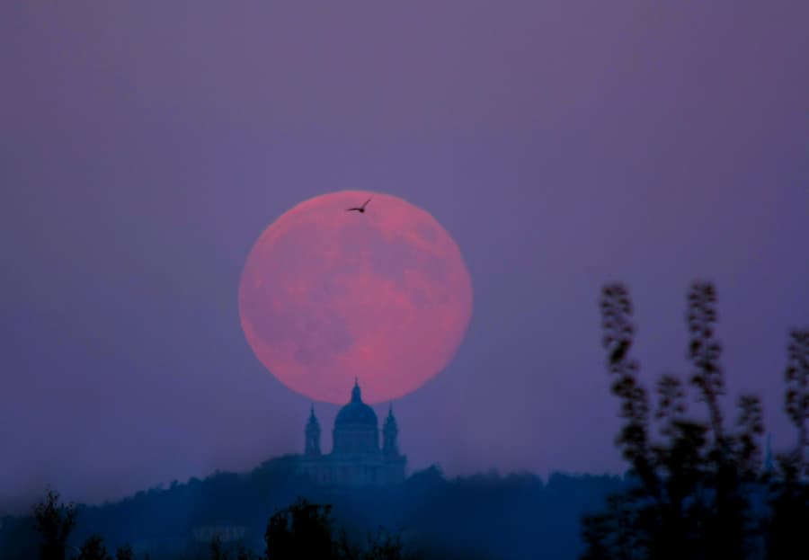 September's Harvest Moon