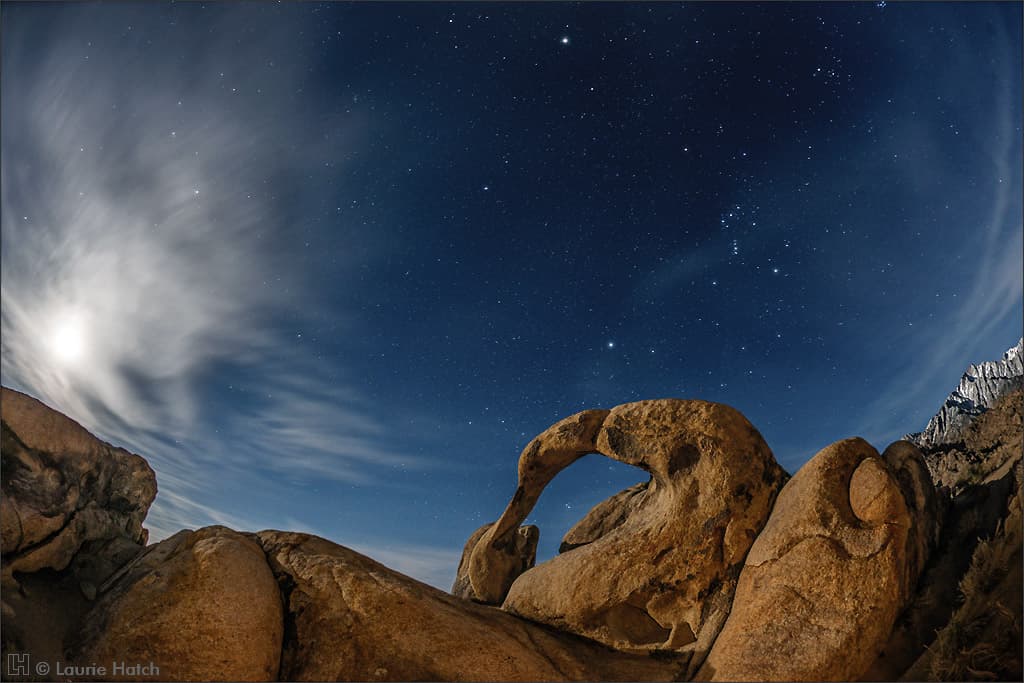 Möbius Arch Moonrise