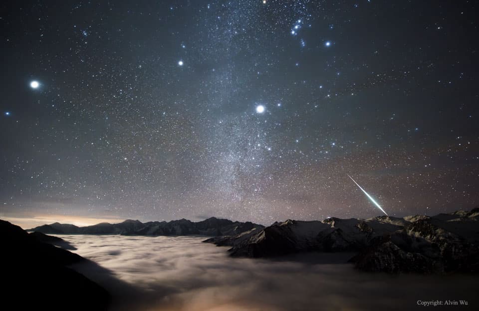 Geminid Fireball over Mount Balang