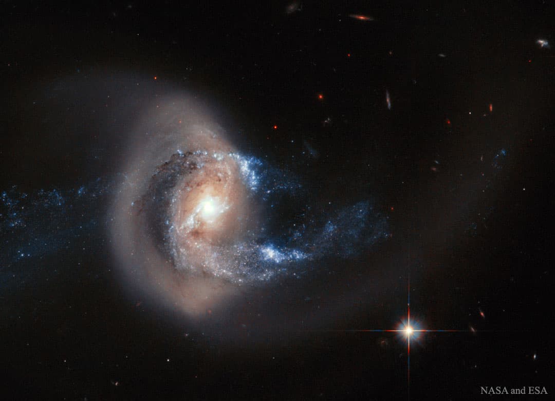 Galaxy NGC 7714 After Collision