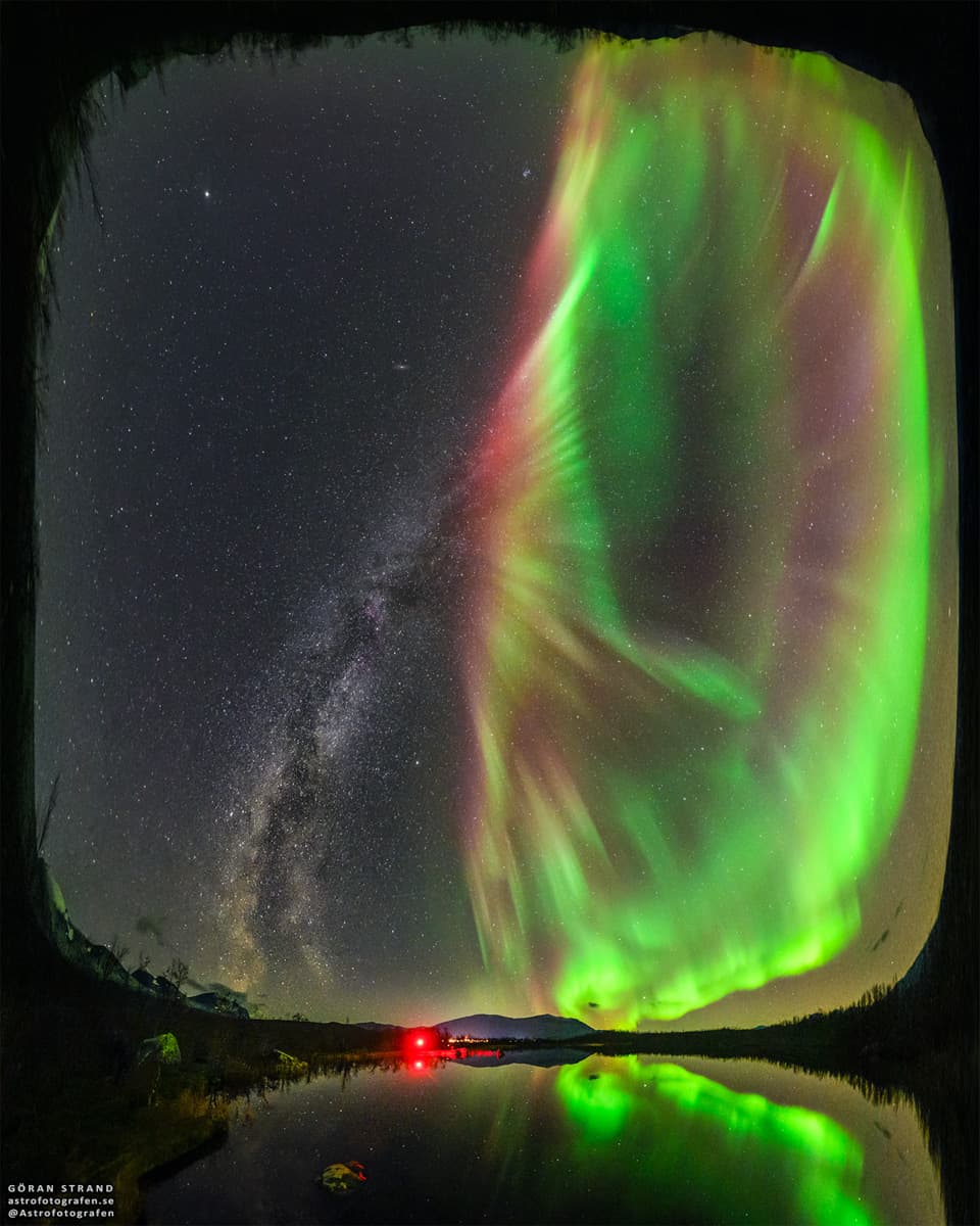 Milky Way Auroral Flower