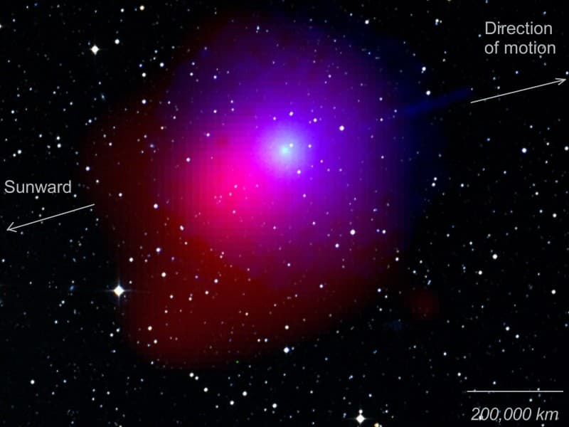 The Swift View of Comet Lulin