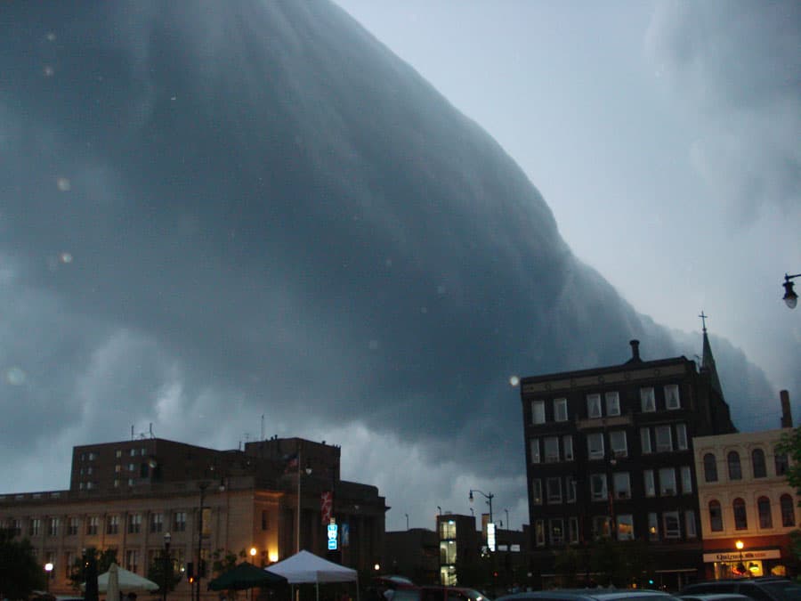 Roll Cloud Over Wisconsin
