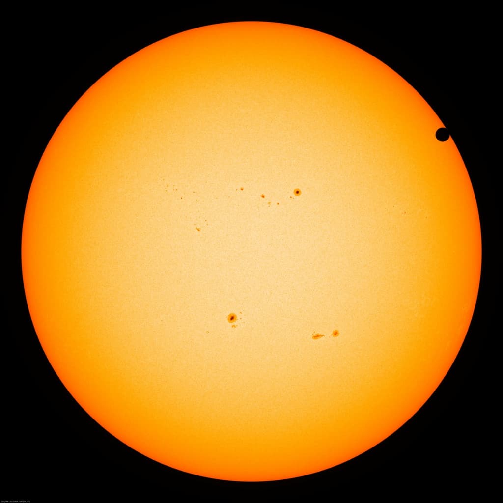 Live: Watching for Venus to Cross the Sun