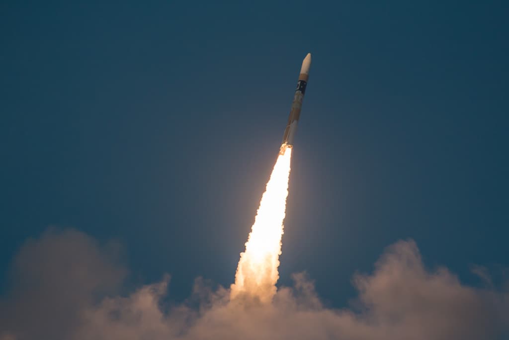 Hitomi Launches