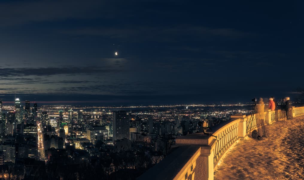 Morning, Planets, Moon and Montreal