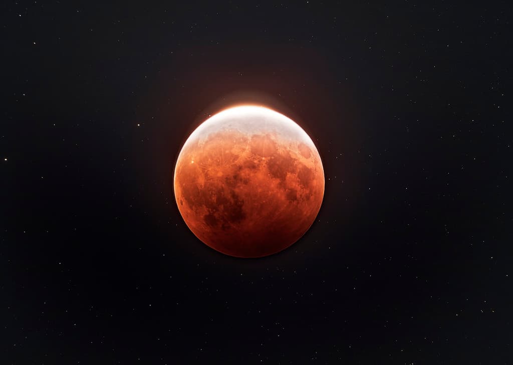 Total Lunar Eclipse from Sydney