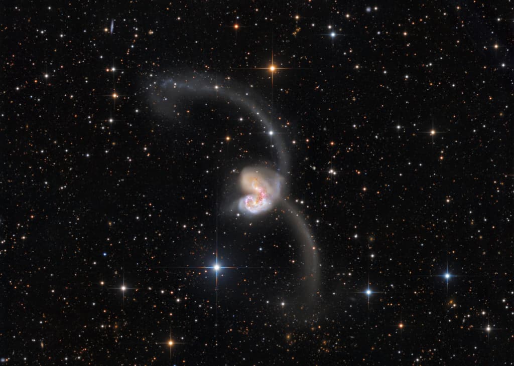 Exploring the Antennae