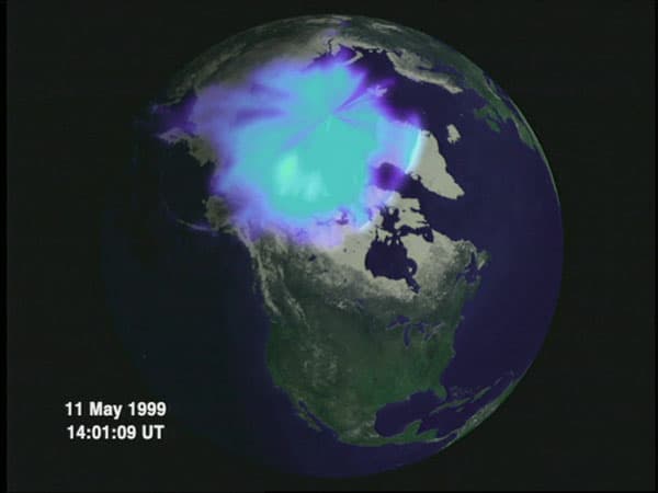 Unusual Aurora During Solar Wind Dropout