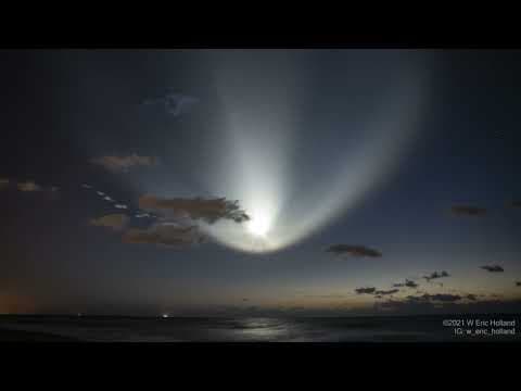 Streak and Plume from SpaceX Crew-2 Launch